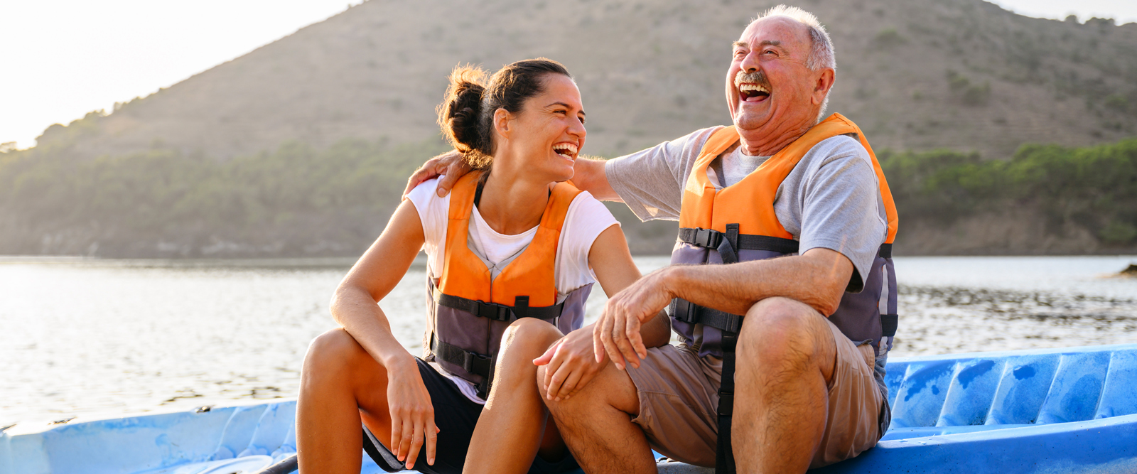Dad-and-daughter-on-the-lake-1600x667 2.jpg